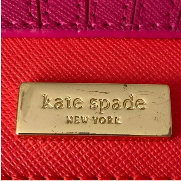 Kate Spade Take The Cake Imogene Passport case wallet like new no tags - Picture 4 of 14